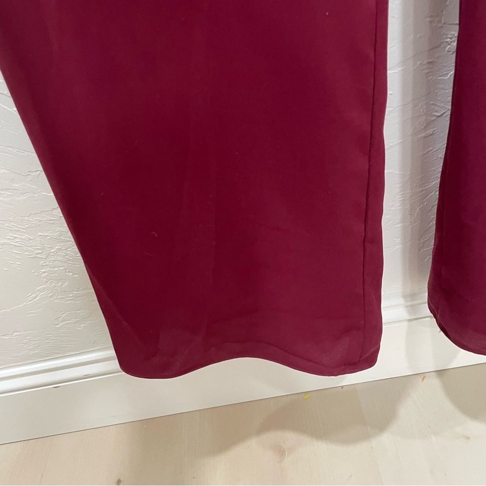 NWT Gal Meets Glam Women's 4 Maroon Delaney Crossover Wrap Jumpsuit Pantsuit - Picture 8 of 16